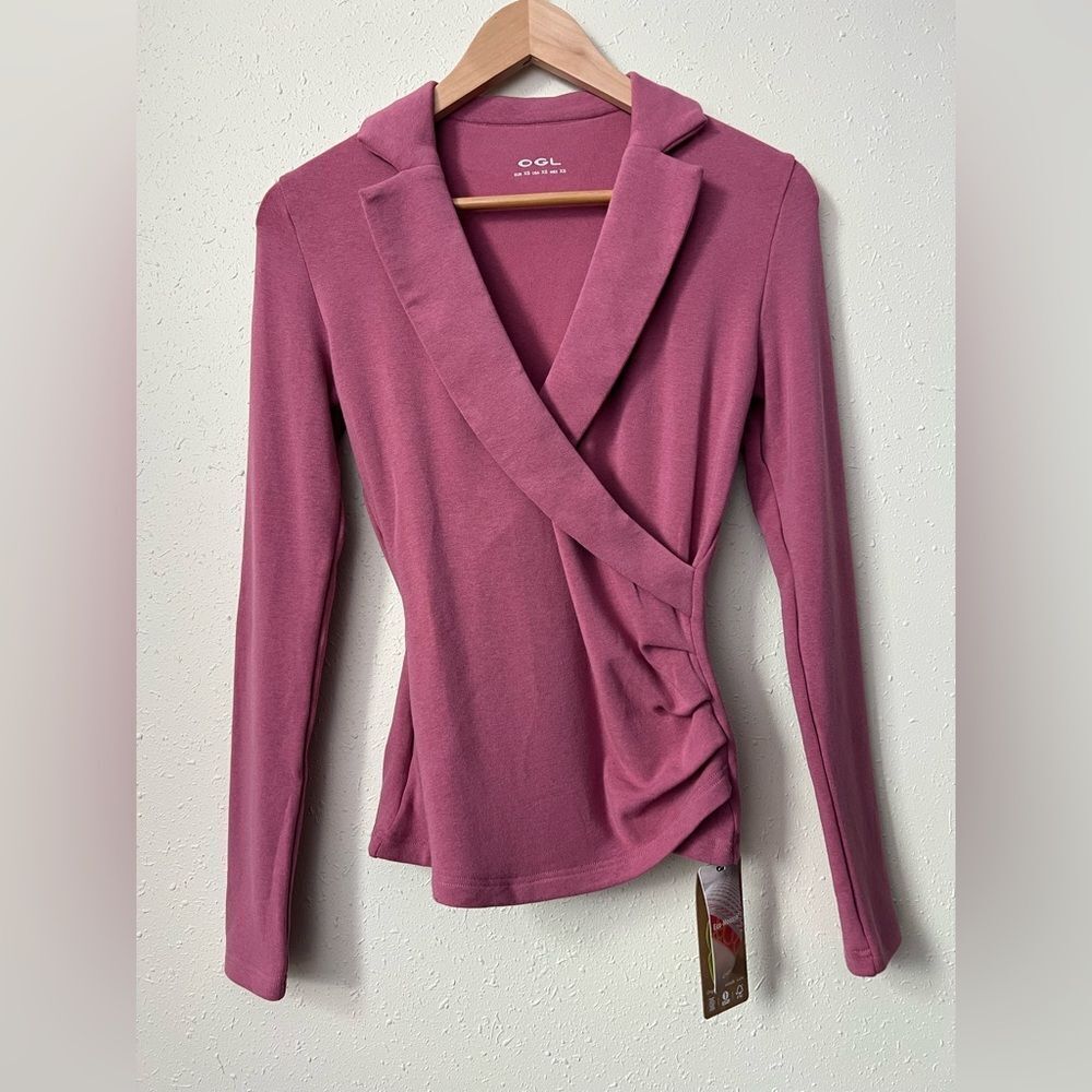 NWT OGL ProWsrm Collared Surplice Top - Rose Size XS - Picture 2 of 10